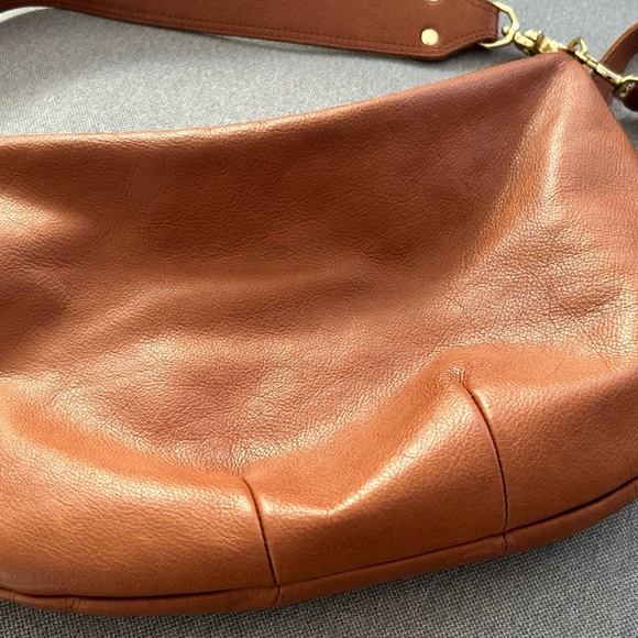 Clare V. Moyen Messenger - Tan - Picture 3 of 8